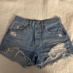 Levi’s 501 shorts